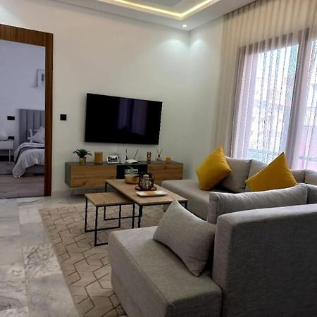 Appartement Cosy Au Coeur De Marrakech Avec Piscine マラケシュ エクステリア 写真
