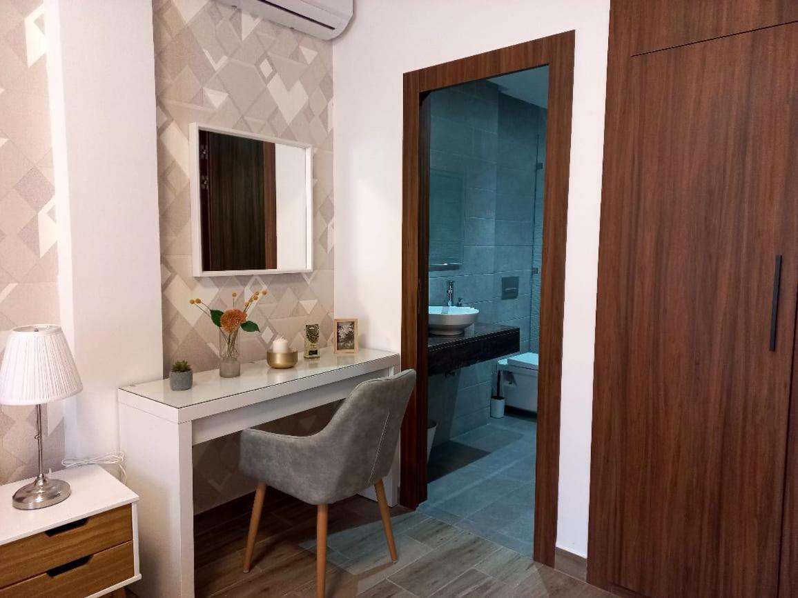 Appartement Cosy Au Coeur De Marrakech Avec Piscine マラケシュ エクステリア 写真