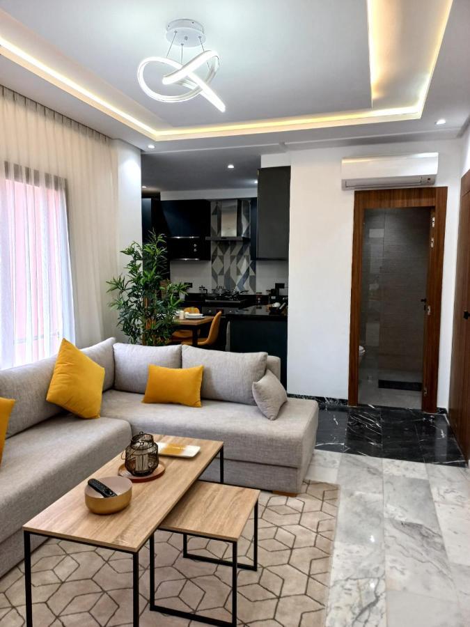 Appartement Cosy Au Coeur De Marrakech Avec Piscine マラケシュ エクステリア 写真
